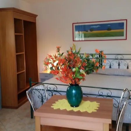 Bed&Breakfast L'Oasi-3