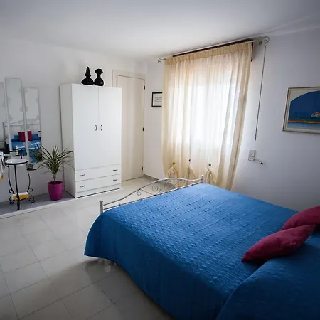 La Porta di Mare B&B-2